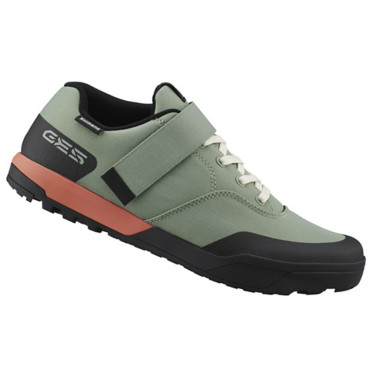 Zapatillas MTB y bicicleta...