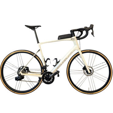 18887100001 - MAG03 -...