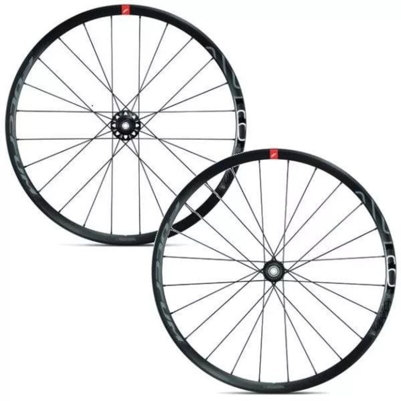 Roues vélo route Fulcrum Racing 6 Disc Brake à pneus - Exposition Roues vélo route Fulcrum Racing 6 Disc Brake à pneus - Exposition