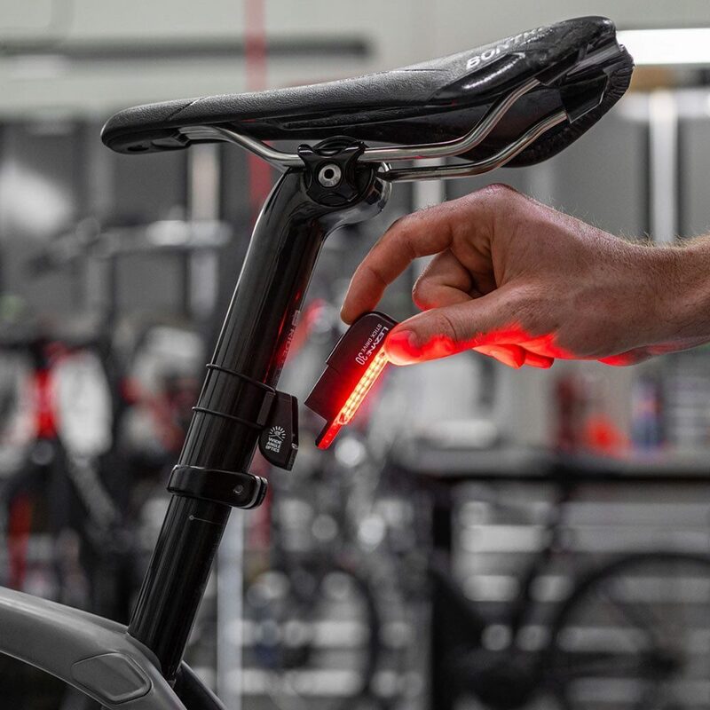 Eclairage vélo arrière Lezyne Stick Drive 30 Lumens