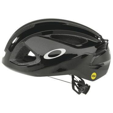 Casque vélo route Oakley Aro3 Europe 