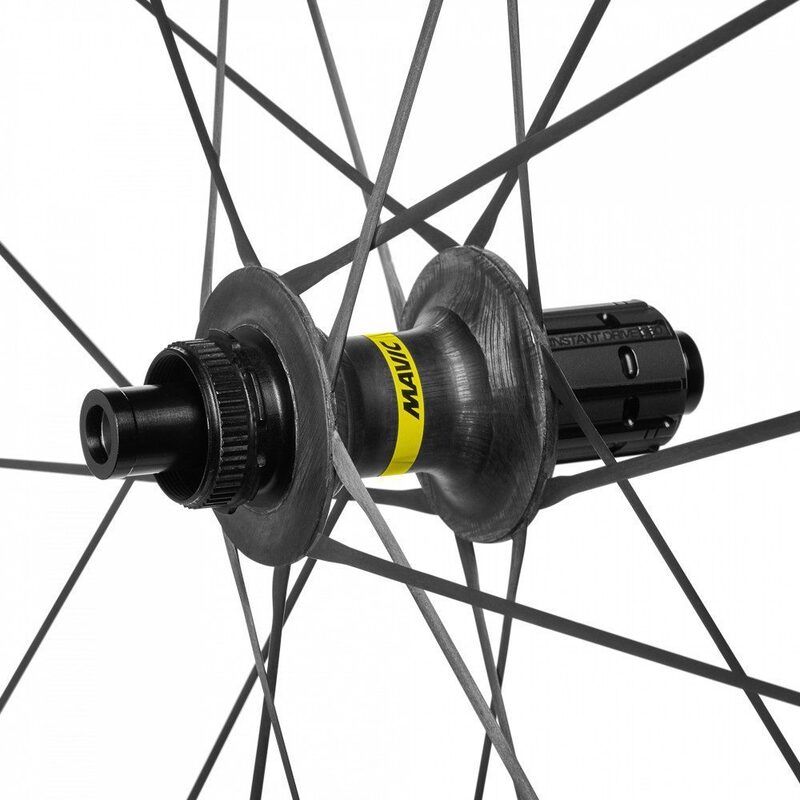 Roues vélo route carbone Mavic Cosmic Ultimate UST Disc