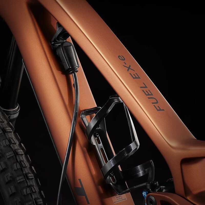 VTT électrique tout suspendu Trek Fuel EXe 9.7 Matte Pennyflake 2023